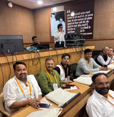 एकात्म मानववाद सम्मेलन में पांडेय व ताम्रकार की प्रेरक सहभागिता