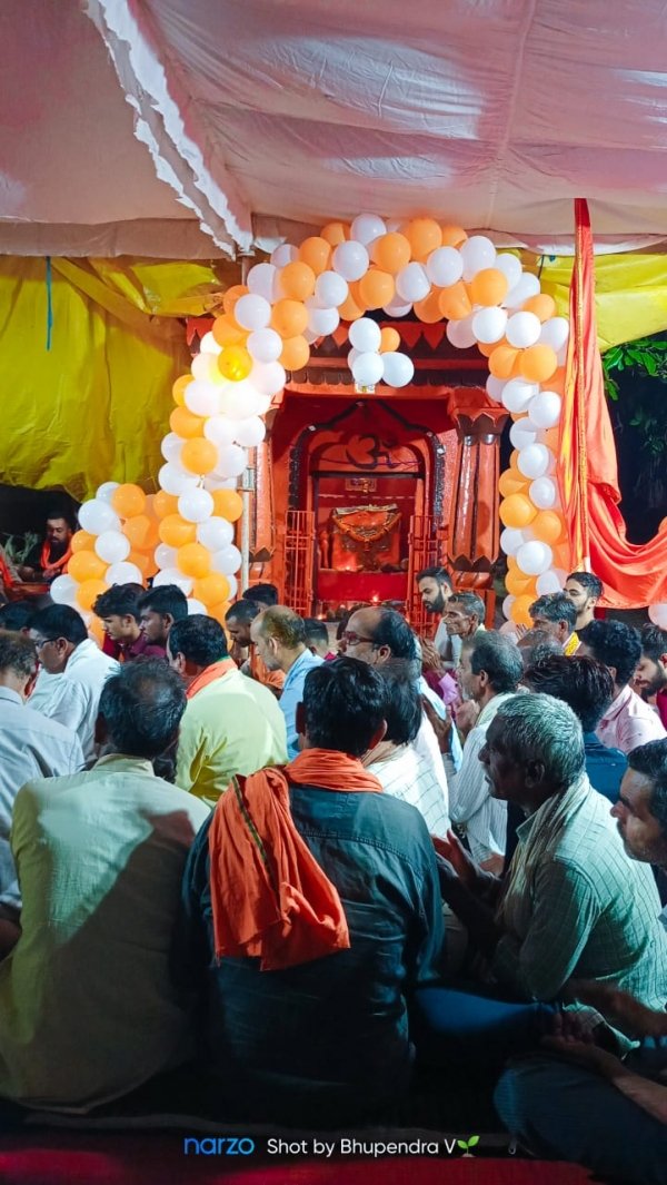 धर्मयात्रा : 35 वें पड़ाव में बुंदेली में हुआ भव्य स्वागत,घर - घर उतारी गई आरती