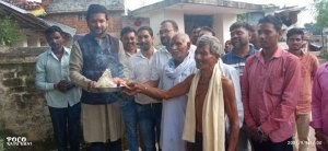 जिला पंचायत उपाध्यक्ष ने ग्राम पदमावतीपुर में सी. सी रोड़ का भूमिपूजन व कोरोना वरियर्स का सम्मान किया