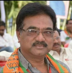 कबीर प्रिंटर्स के प्रोपराईटर से दबाव डालकर लिया गया बयान - विकेश गुप्ता, पार्षद पति&nbsp;