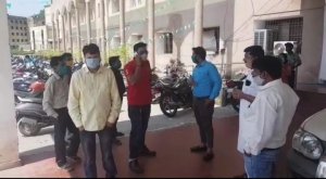 पत्रकार शशिकांत शर्मा की मौत को लेकर प्रेस क्लब ने खोला मोर्चा,कलेक्टर और डीन से कार्रवाई की मांग