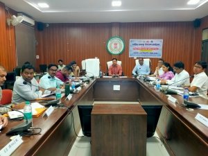 विश्व पर्यावरण दिवस पर "मोर गांव&mdash;मोर पानी" अभियान, जिले में 5000 सोखता गड्ढे और वृहद पौधरोपण की तैयारी