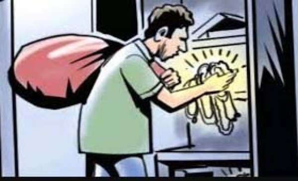 राजधानी में कारोबारी के सुने मकान पर चोरो ने नगद सहित सोने &ndash; चांदी के सारे सामान पार