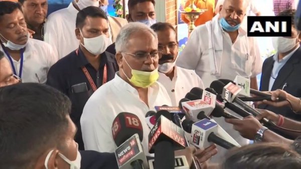 लव जिहाद पर सीएम भूपेश का सवाल- क्या भाजपा नेताओं के परिवार में हुए अंतर-धर्म विवाह भी हैं लव जिहाद...?