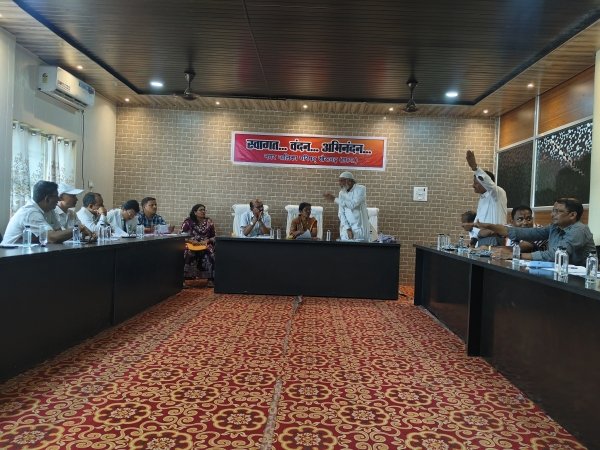 नगर पालिका की सामान्य सभा में हंगामा: 19 में से 18 प्रस्ताव पारित, गहमा-गहमी के बीच बजट टला